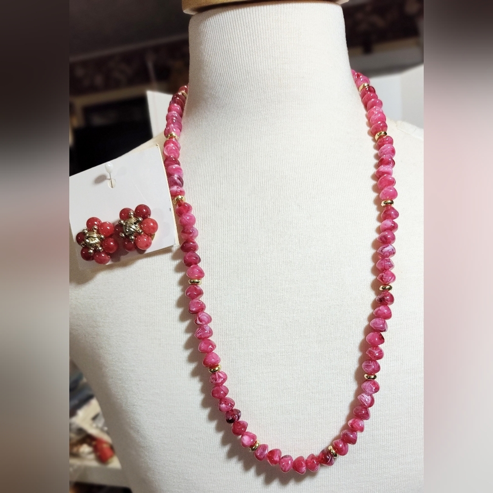 Elegant Pink and Gold Beaded Necklace Earring Set NWOT
